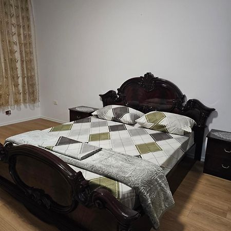 Geljus Apartment 2 Tiranë Eksteriør bilde